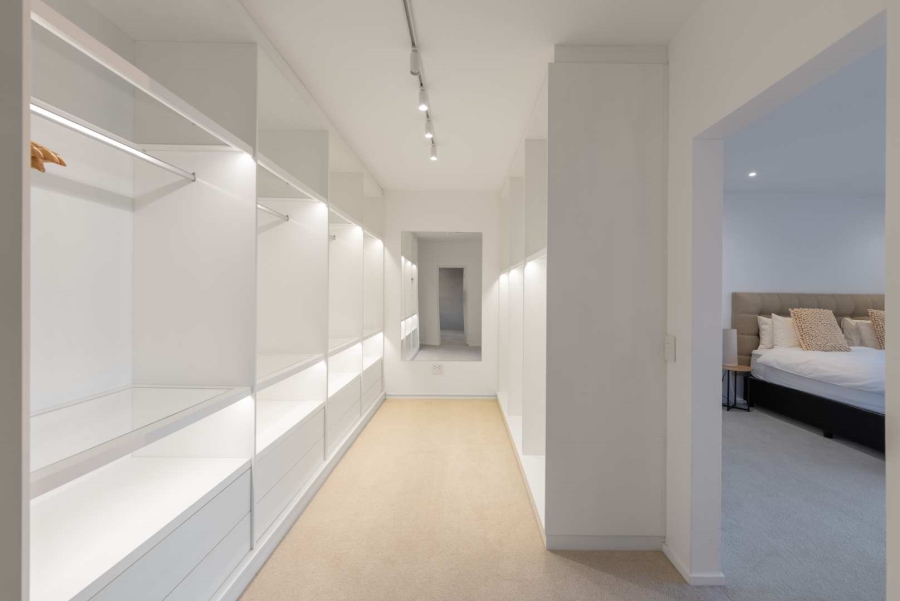 5 Bedroom Property for Sale in Camps Bay Western Cape